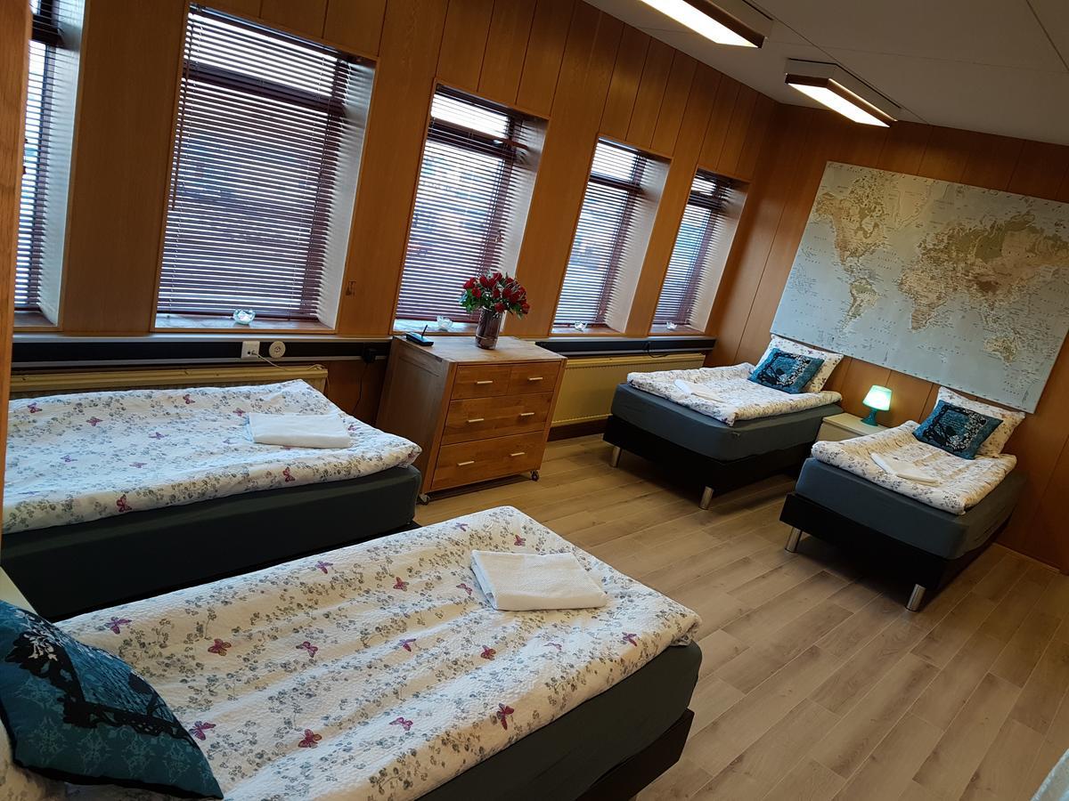 Art Hostel And Apartments Stokkseyri Esterno foto